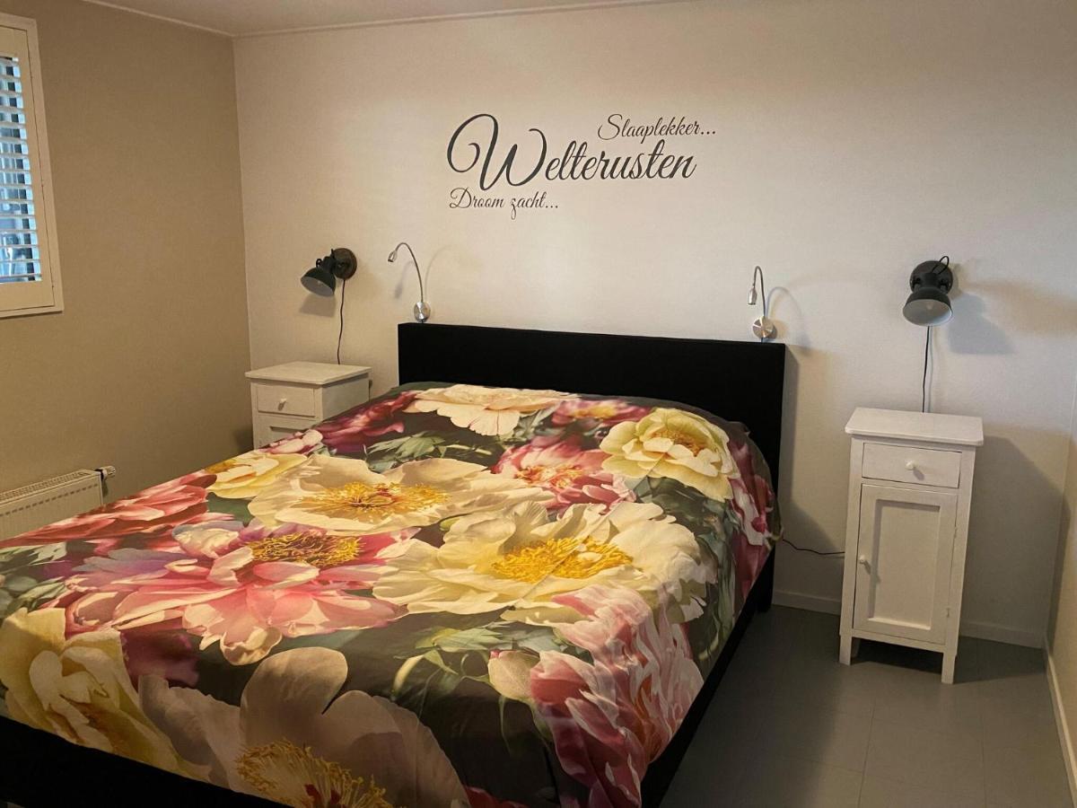 Fantastic Brand New Vacation Home Near The Wadden Paesens Luaran gambar